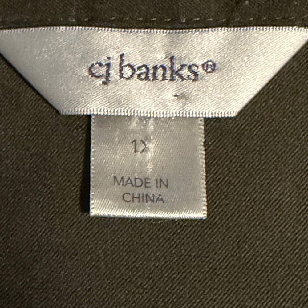 CJ Banks Dark Olive Shacket - 12 - Picture 8 of 11